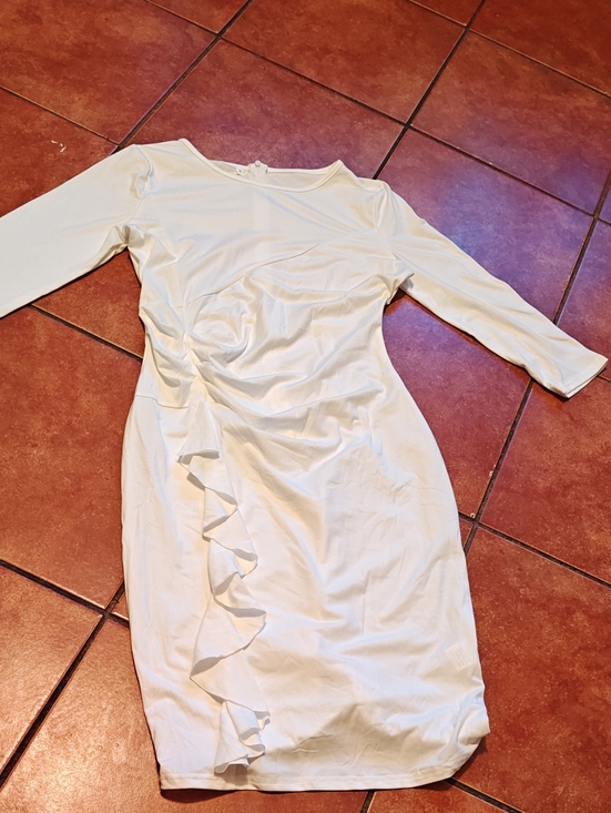Dresses & Skirts - Women’s White Ruched Ruffle Sheath Dress